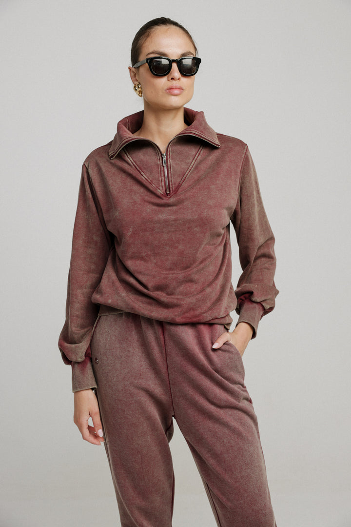 Asa Wine Zippered Sweatshirt