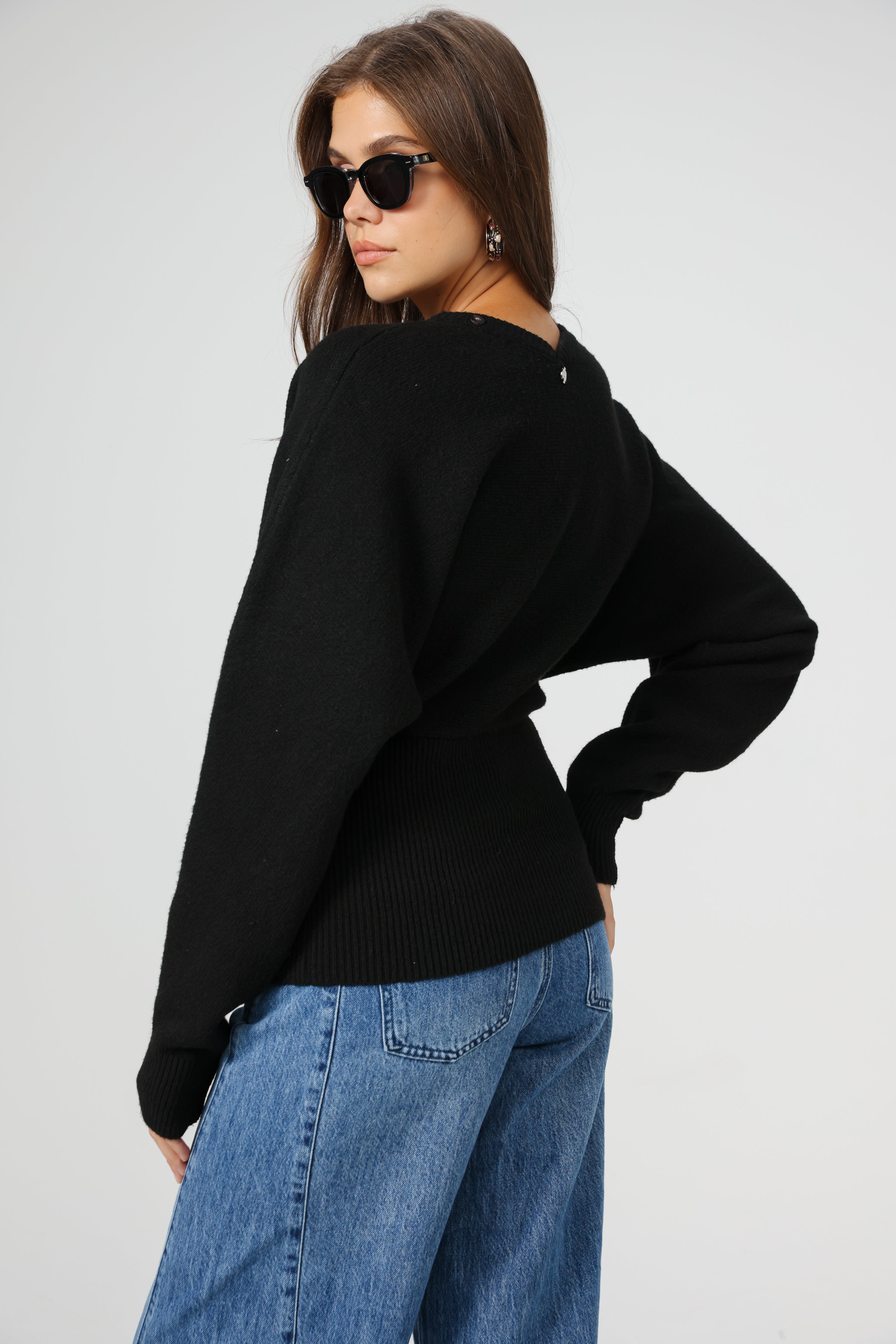 Suf Black Cardigan – SEESTARZ