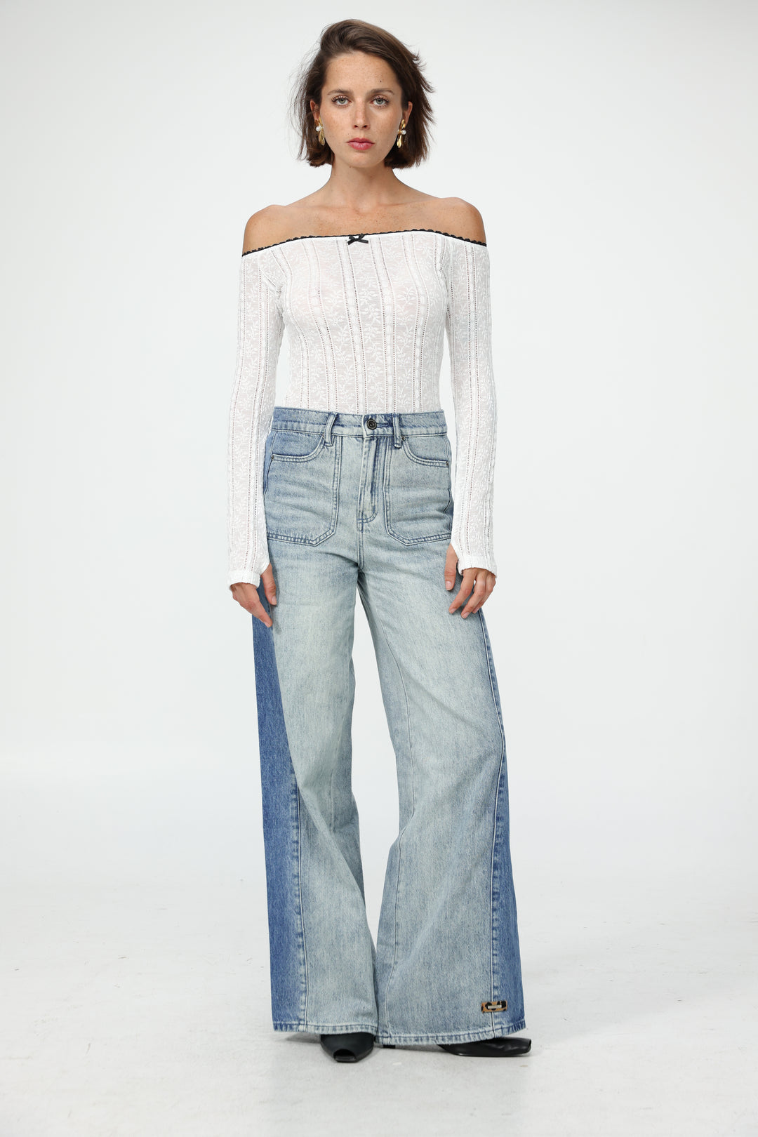 Pointed Cream Mix Off Shoulder Shirt