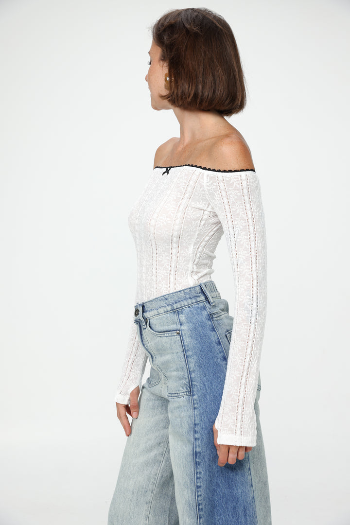 Pointed Cream Mix Off Shoulder Shirt