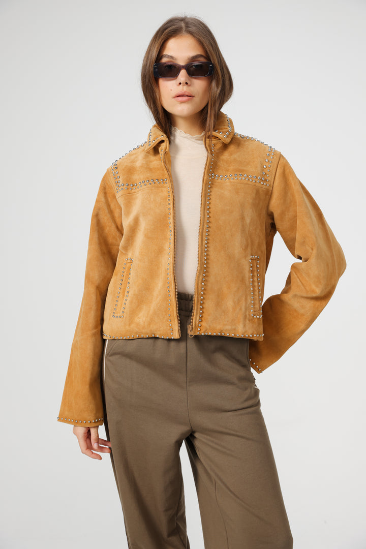 מעיל זמש עם פריטי ניטים משובצים Alive Camel Suede Jacket