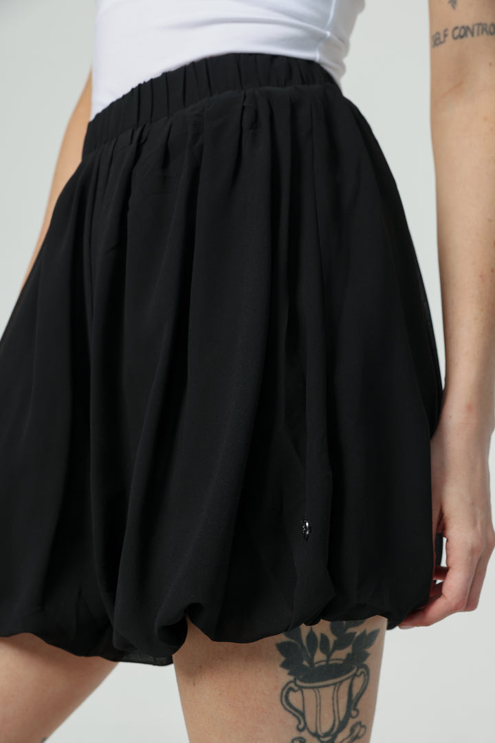 Sura Black Shorts