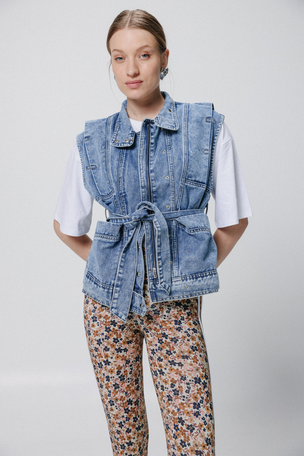 Vesty Blue Denim Vest