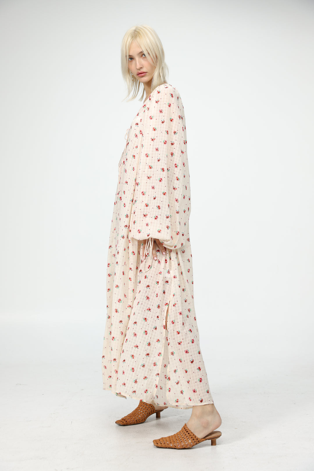 Oversized Cream Floral Maxi Dress