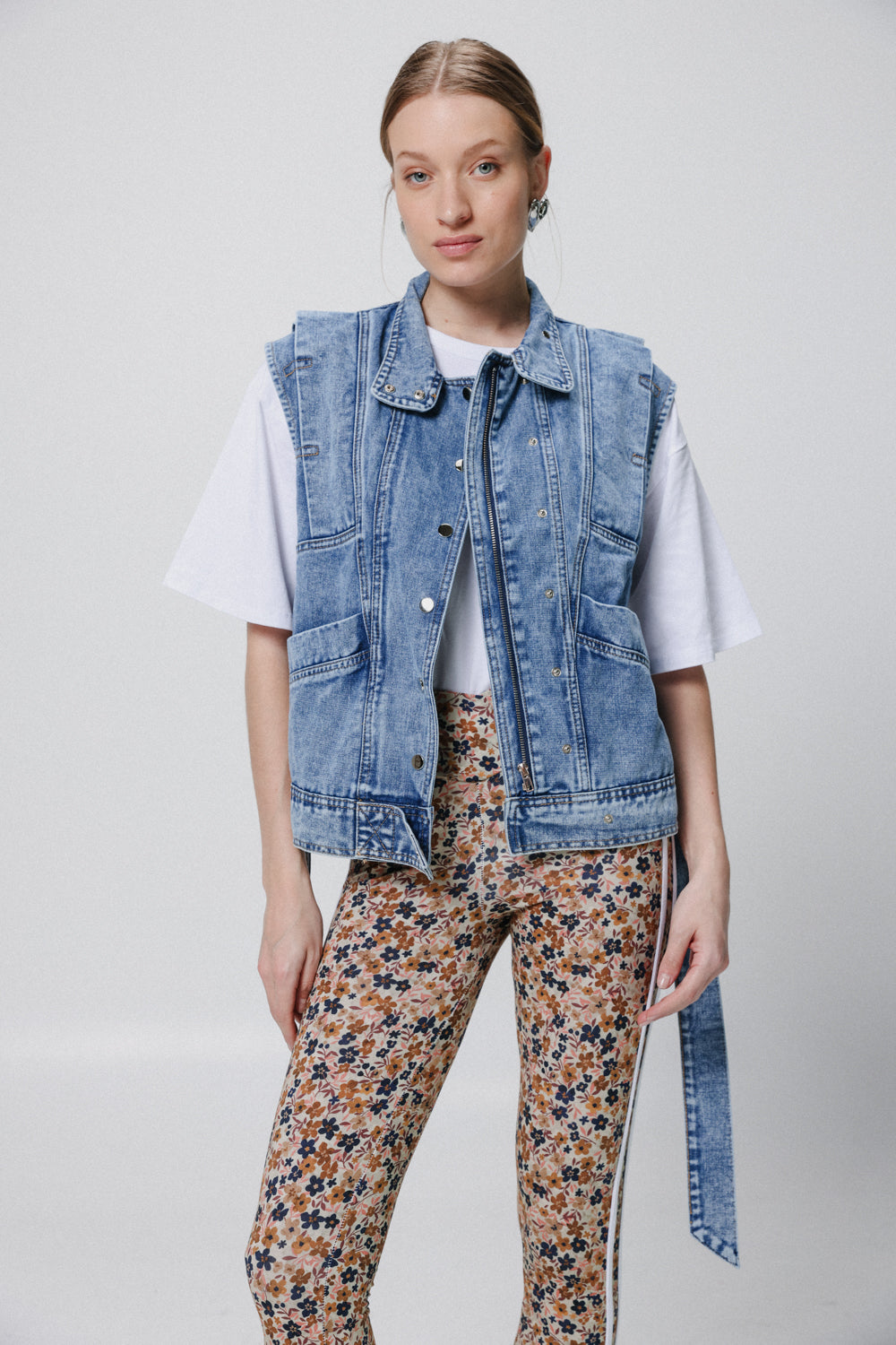 Vesty Blue Denim Vest