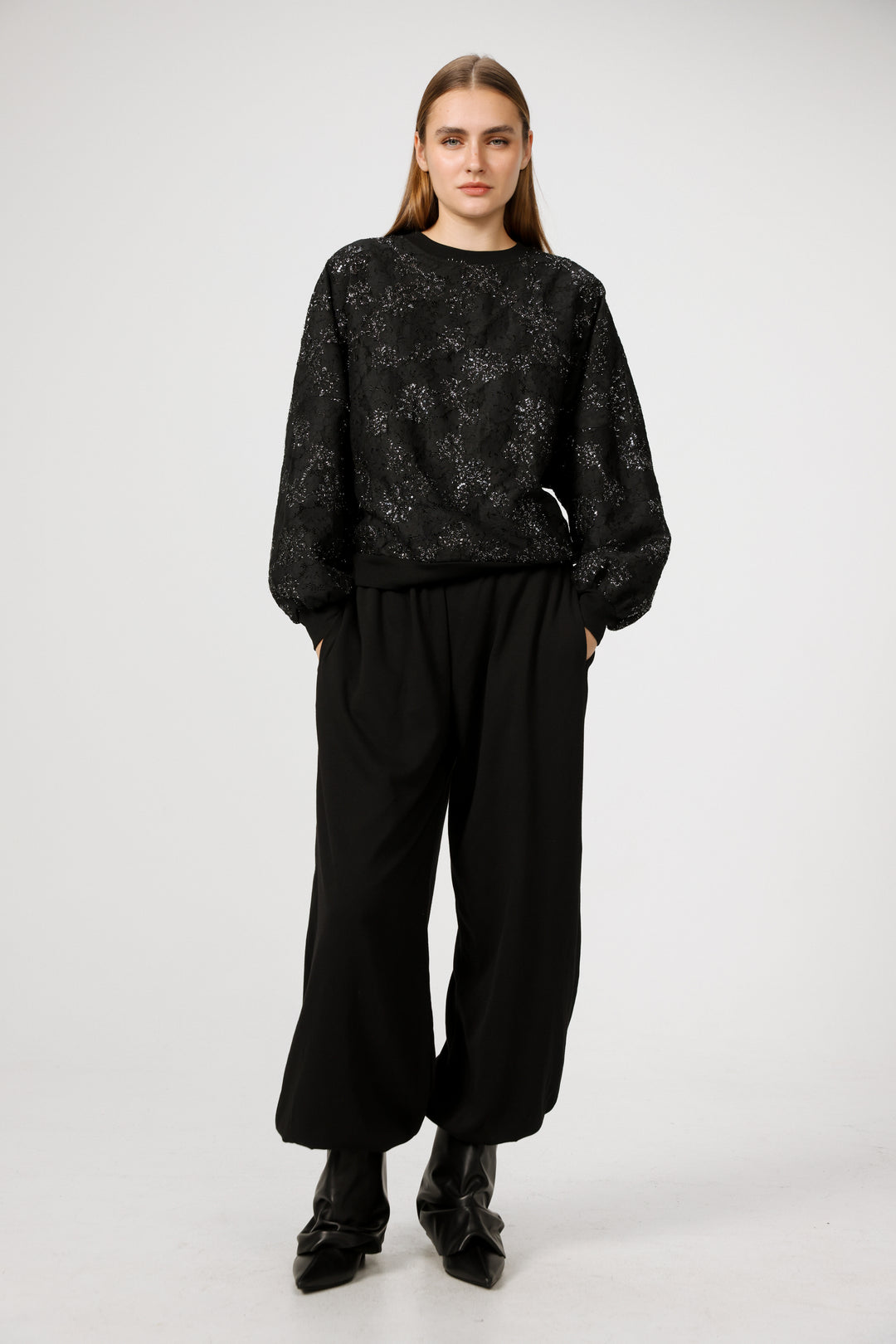 Champagne Black Sweatshirt
