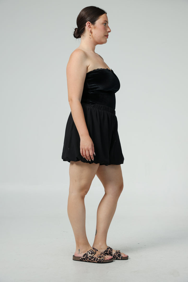 Sura Black Shorts