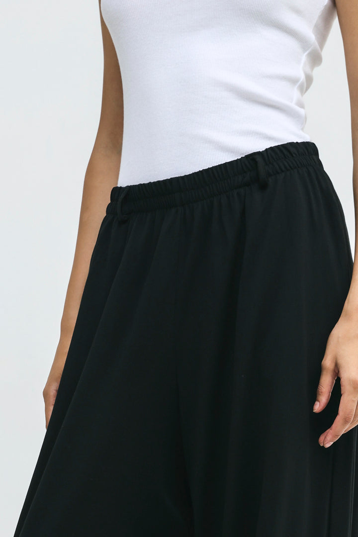 Dani's Black Balloon Joggers