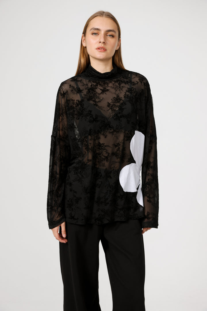 Winding Black Jumper