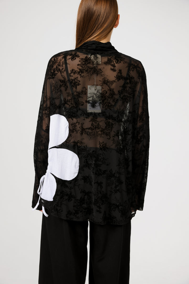 Winding Black Jumper