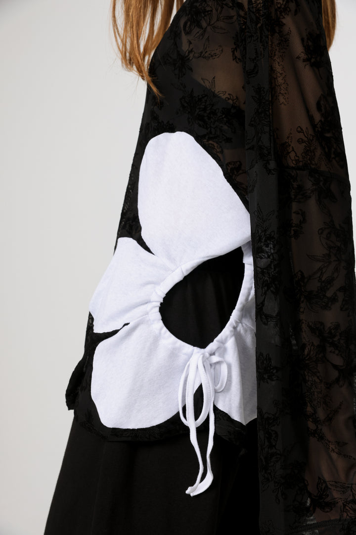 Winding Black Jumper