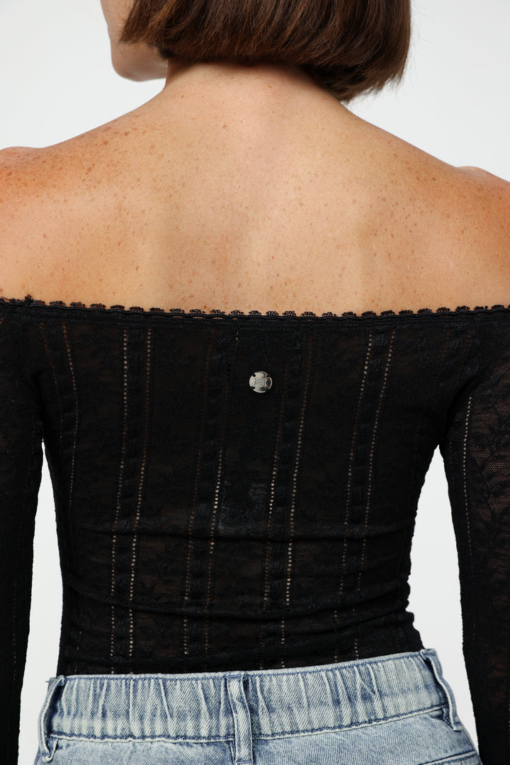 Pointed Black Off Shoulder Shirt