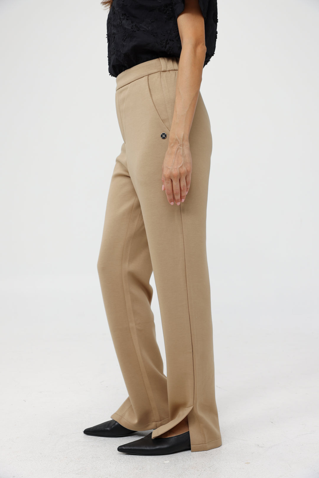 Chat Camel Bottoms