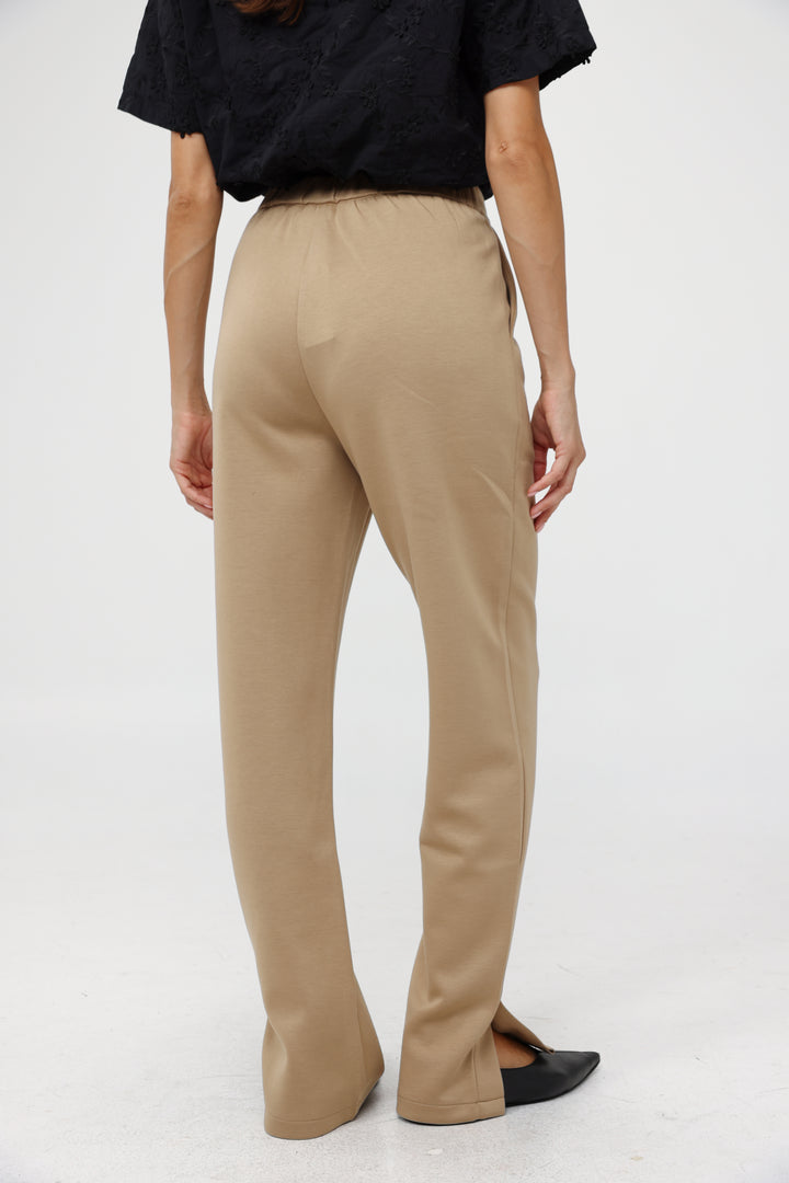 Chat Camel Bottoms