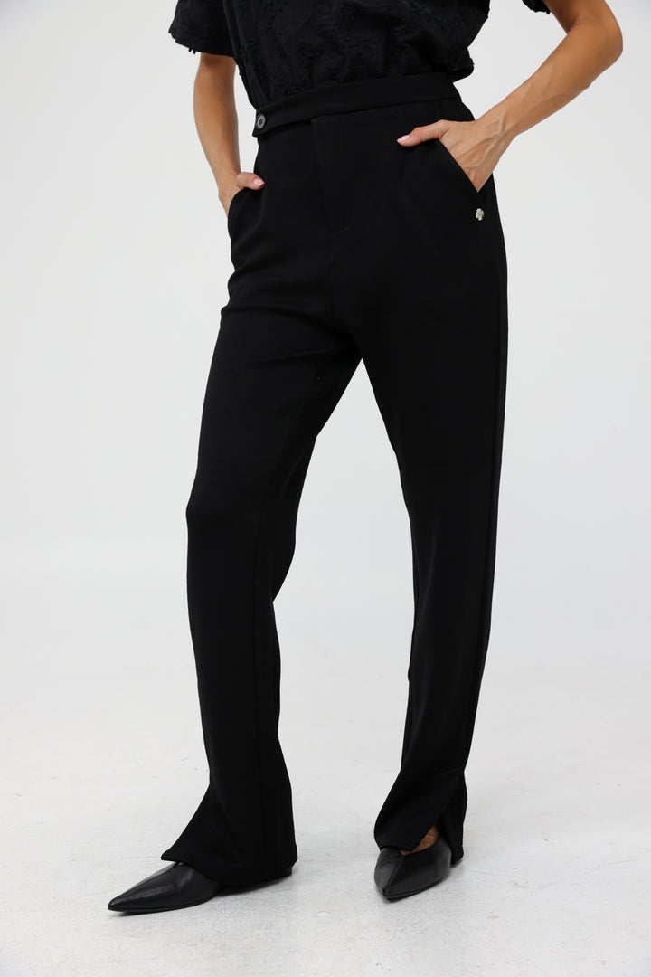 Chat Black Bottoms