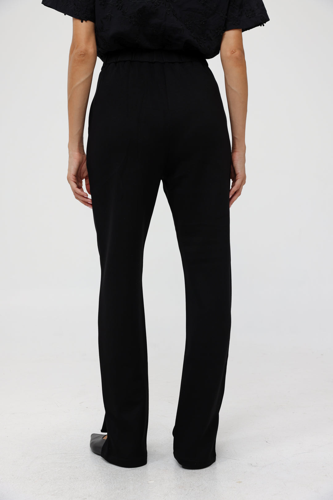 Chat Black Bottoms