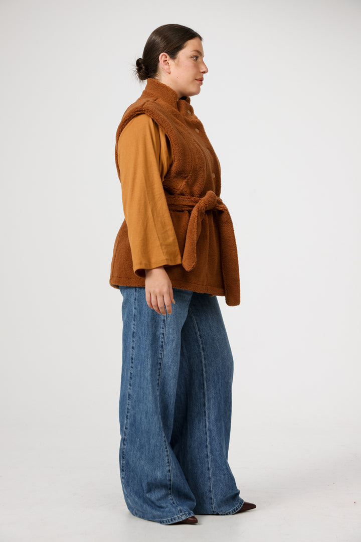 Coziness Camel Vest