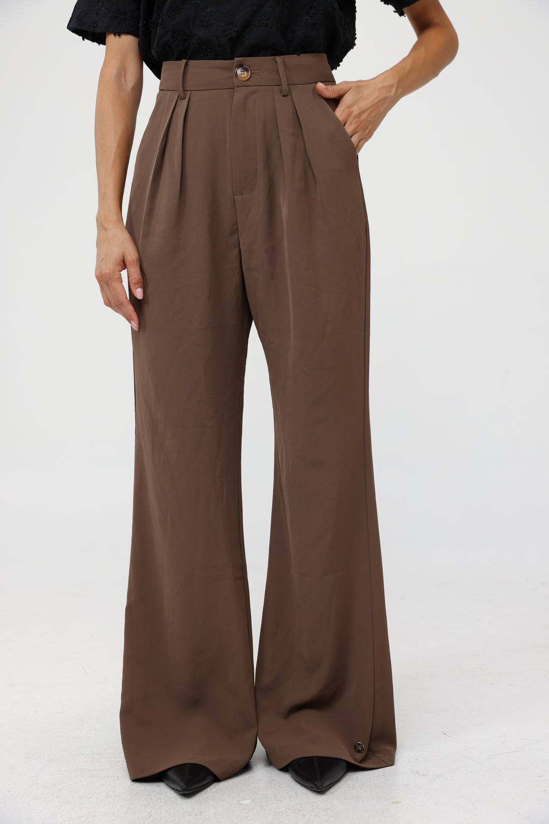 GPT Brown Bottoms