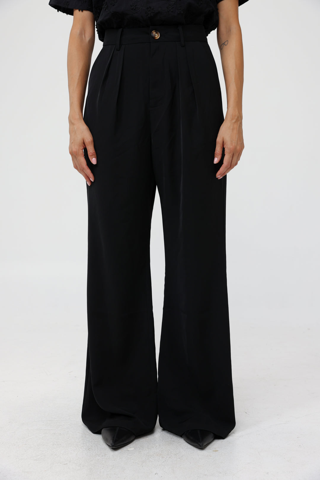 GPT Black Bottoms