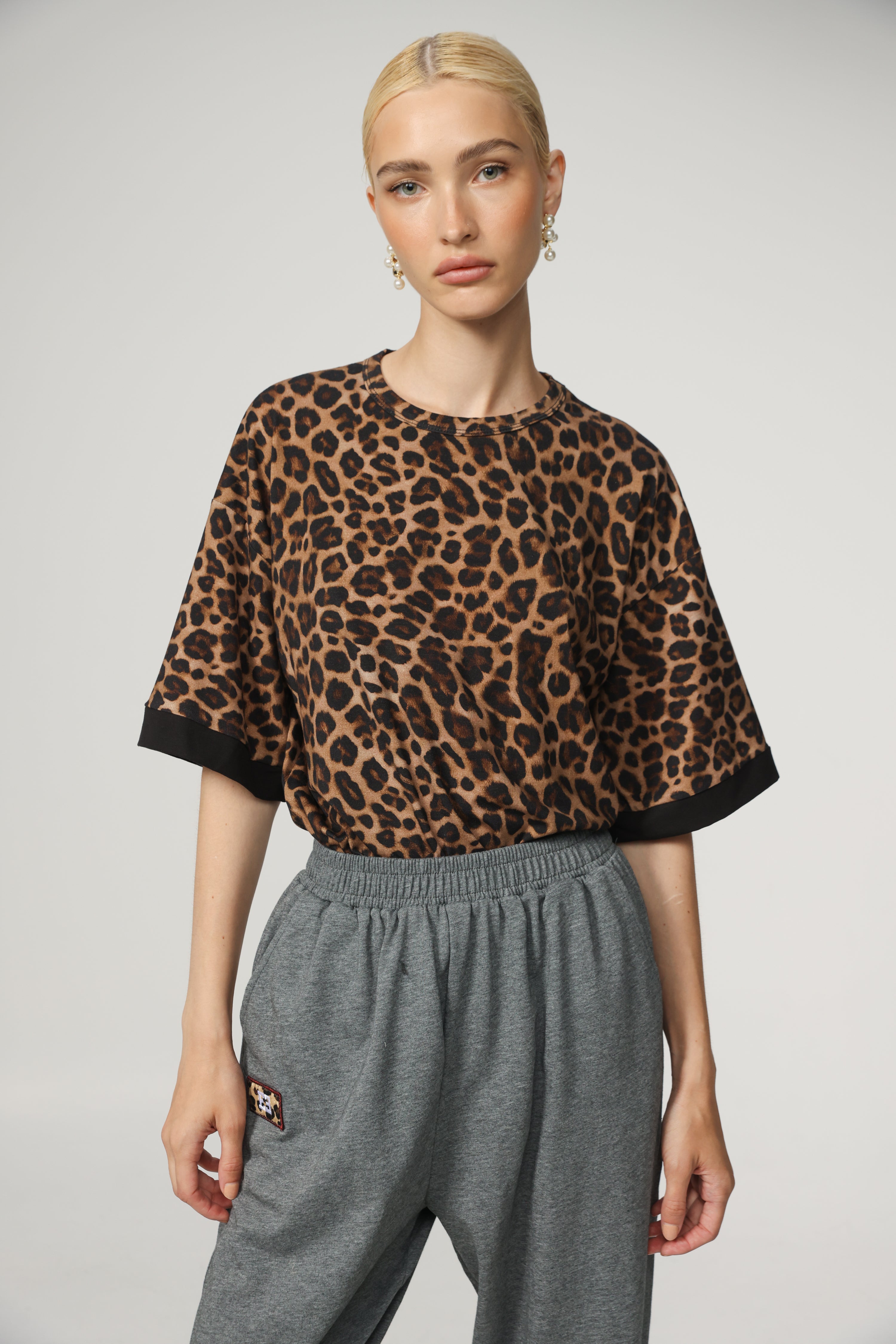 Rock Contrast Leopard T-Shirt – SEESTARZ