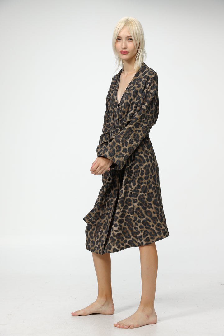 Nina Leopard Robe