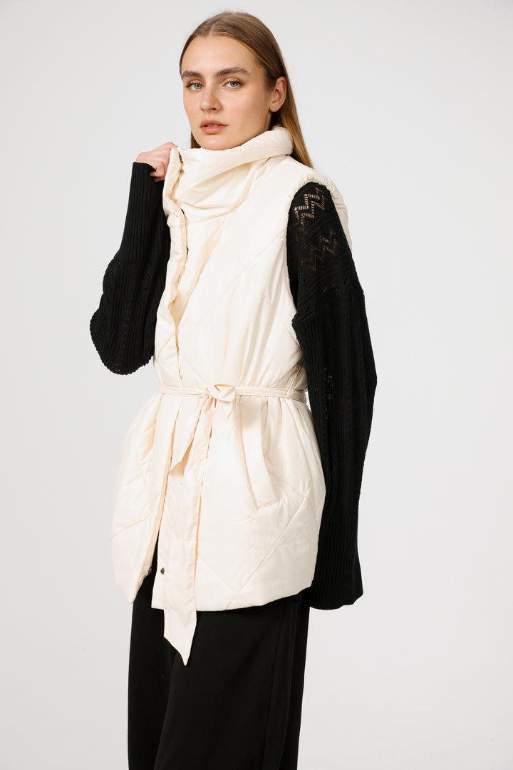 Find Cream Quilted Vest
