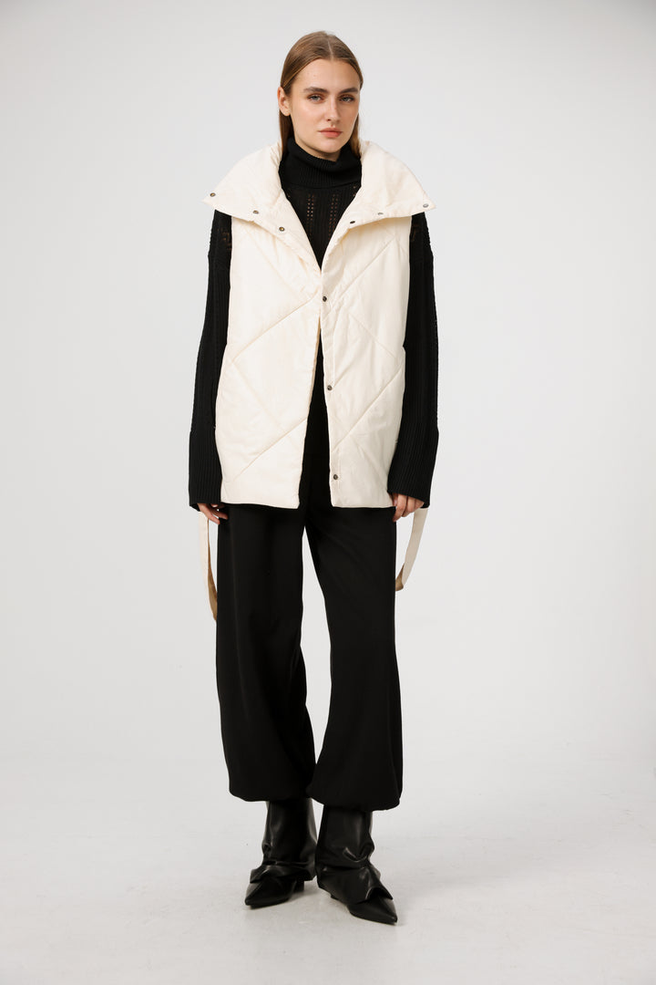 Find Cream Quilted Vest