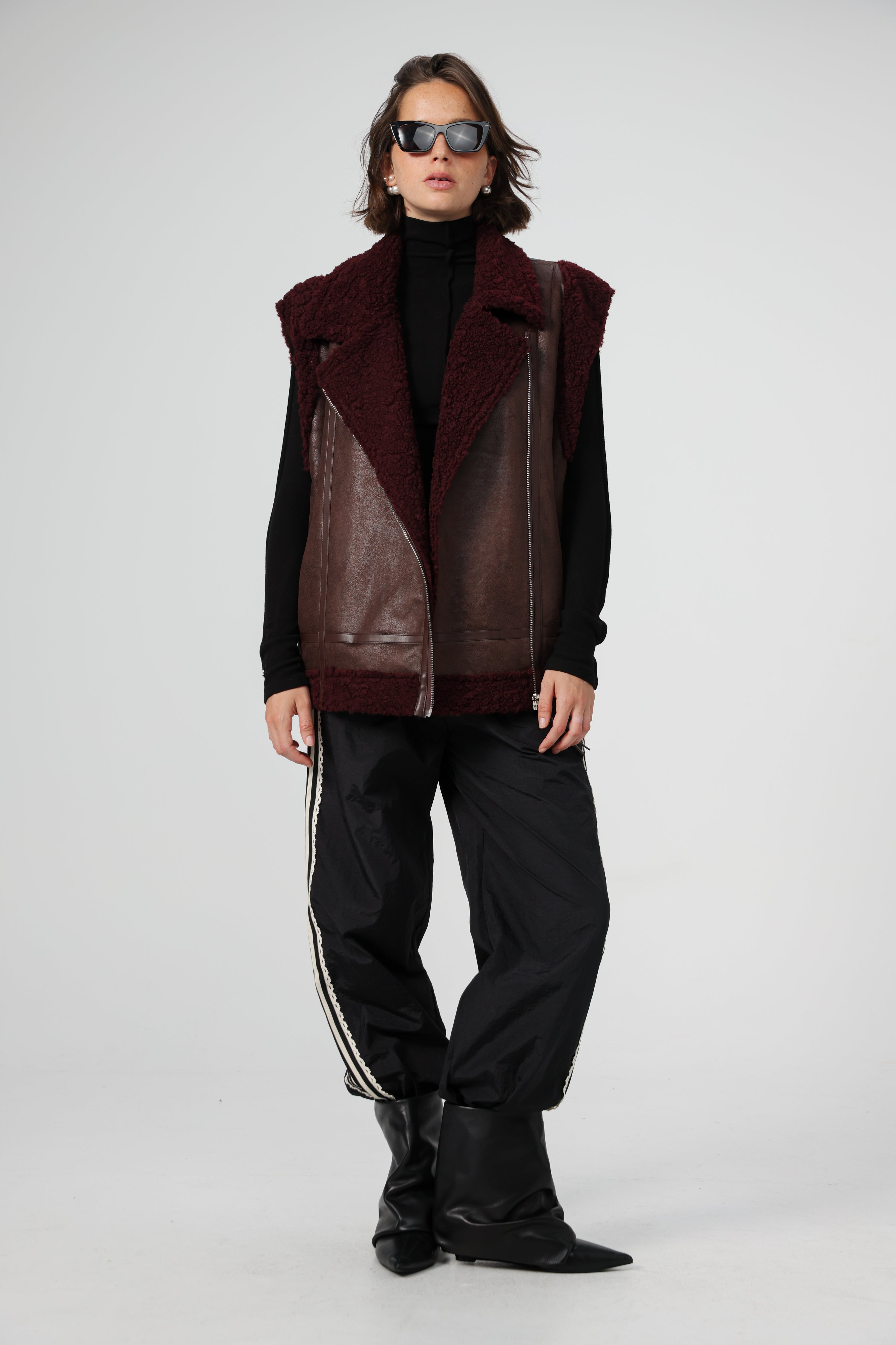 Faux Leather Wine Vest – SEESTARZ