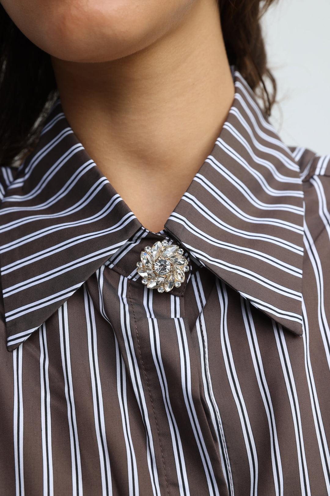 Crystal Halo Button