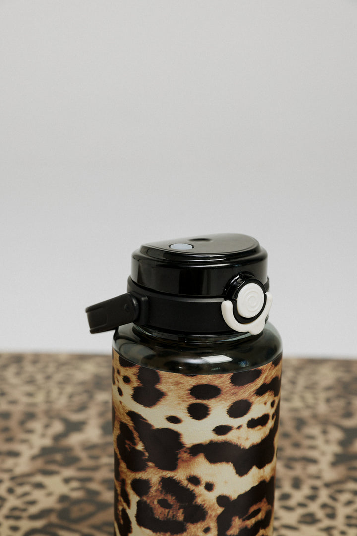 בקבוק מים מנומר למשרד Leopard Water Bottle