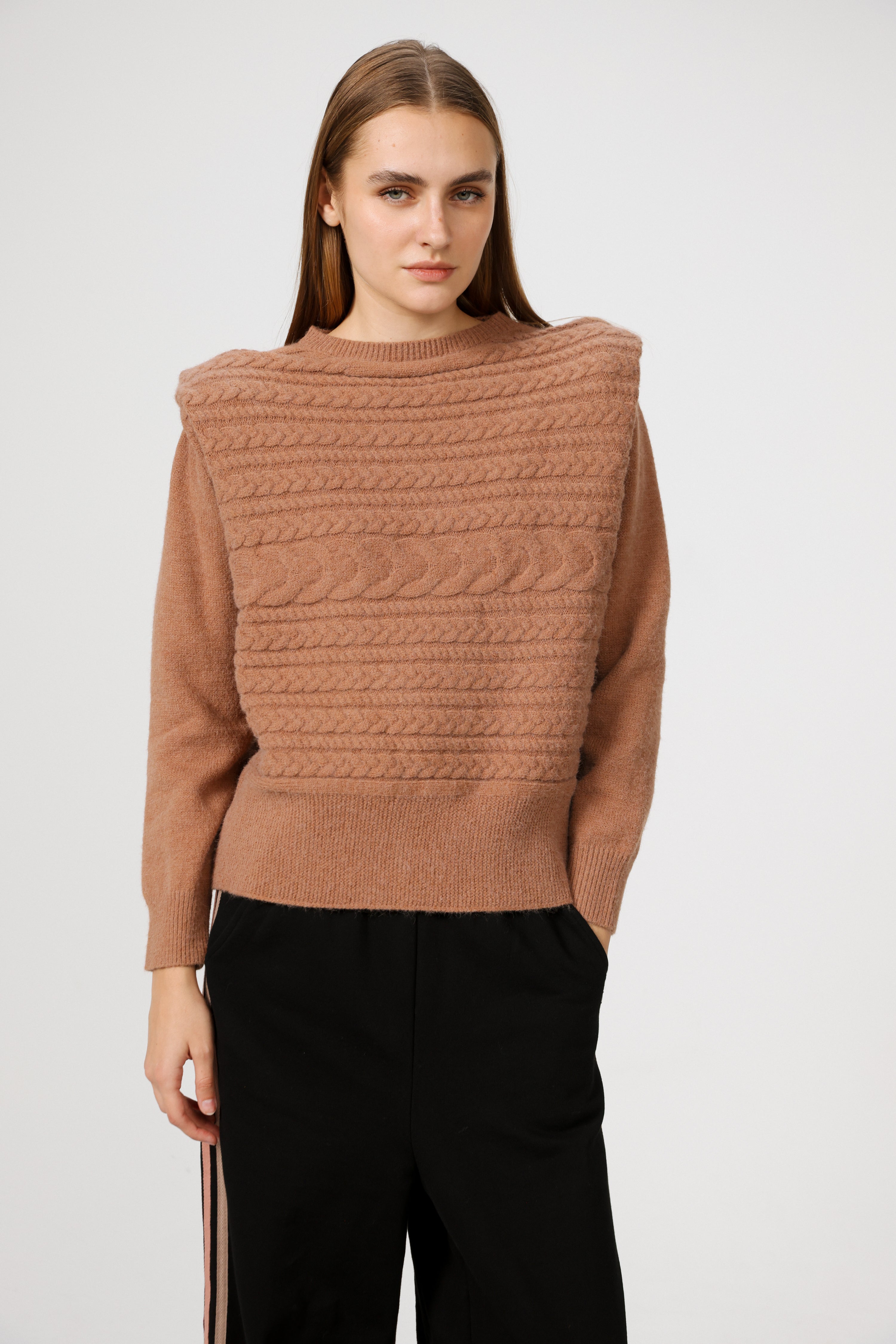 Iconic Camel Sweater – SEESTARZ