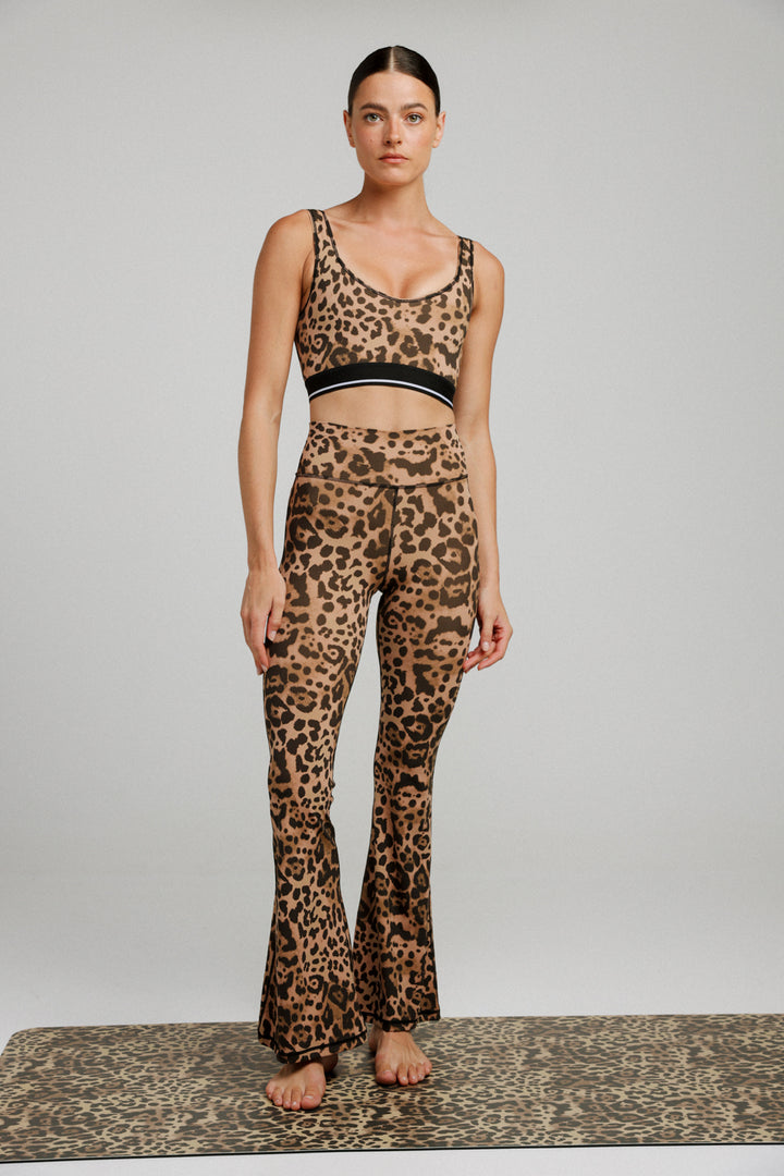 Hershko Leopard Flared Leggings