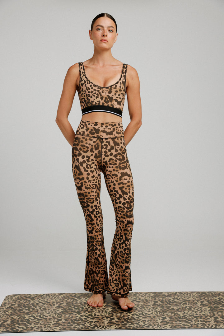 Hershko Leopard Flared Leggings