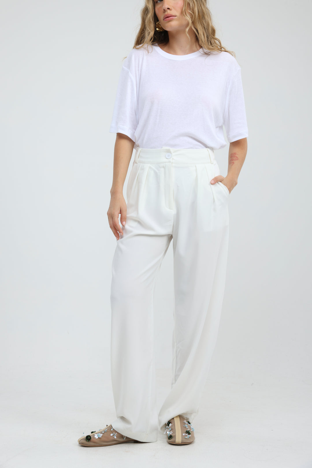 Leo White Bottoms