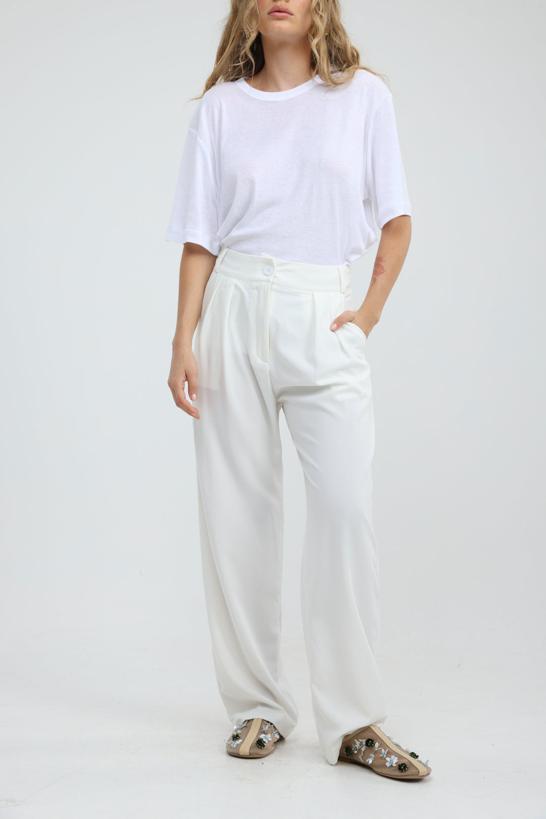 Leo White Bottoms