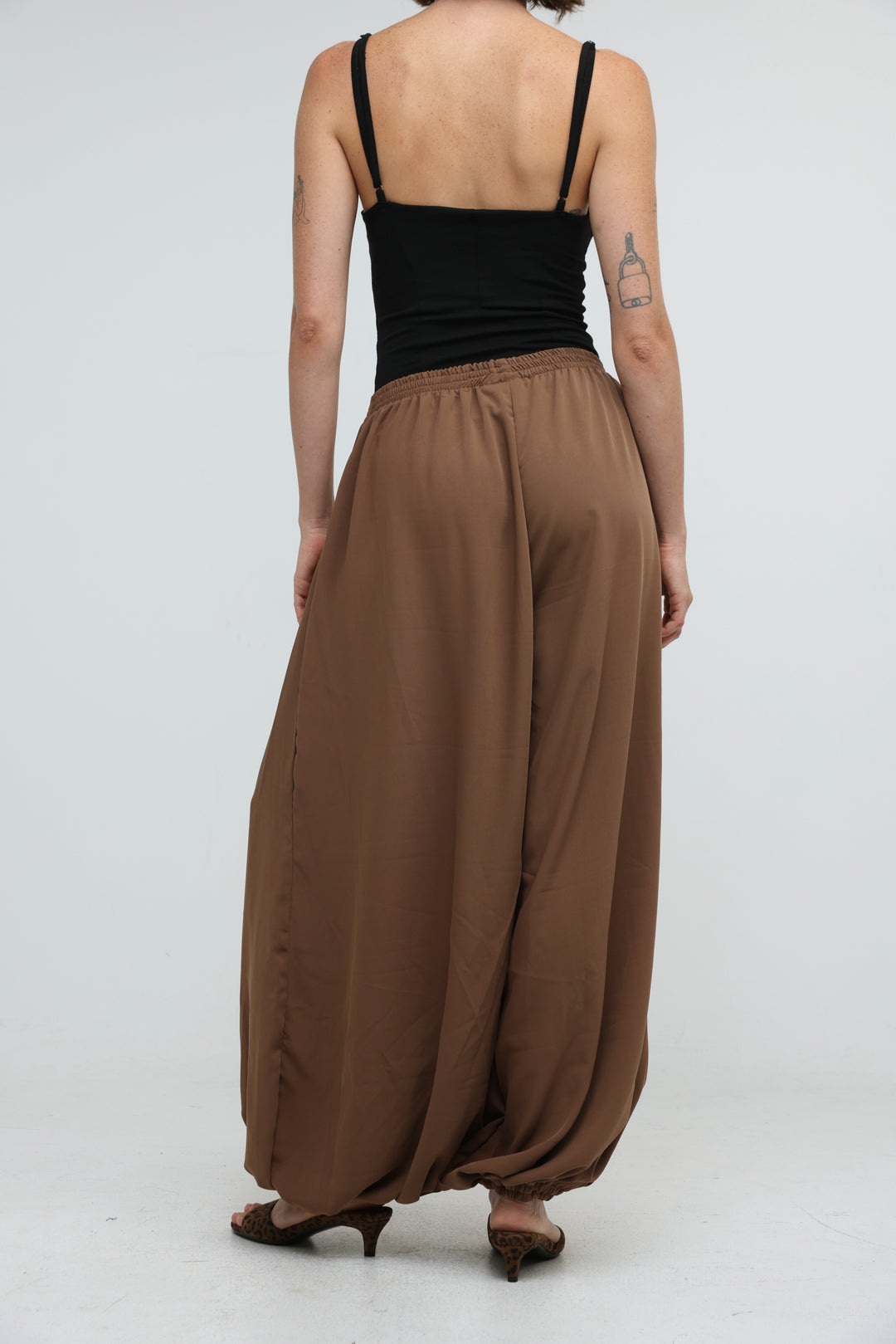 Fluid Brown Balloon Bottoms