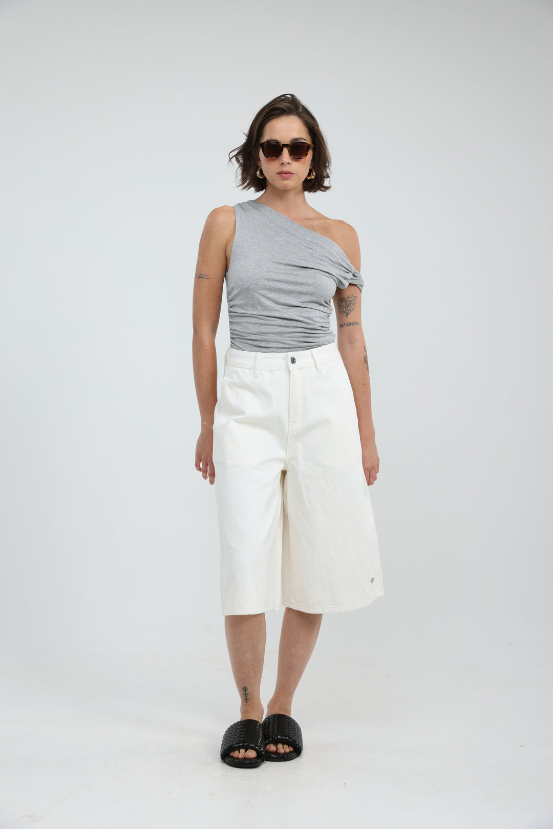 Star 801 White Bermuda Denim