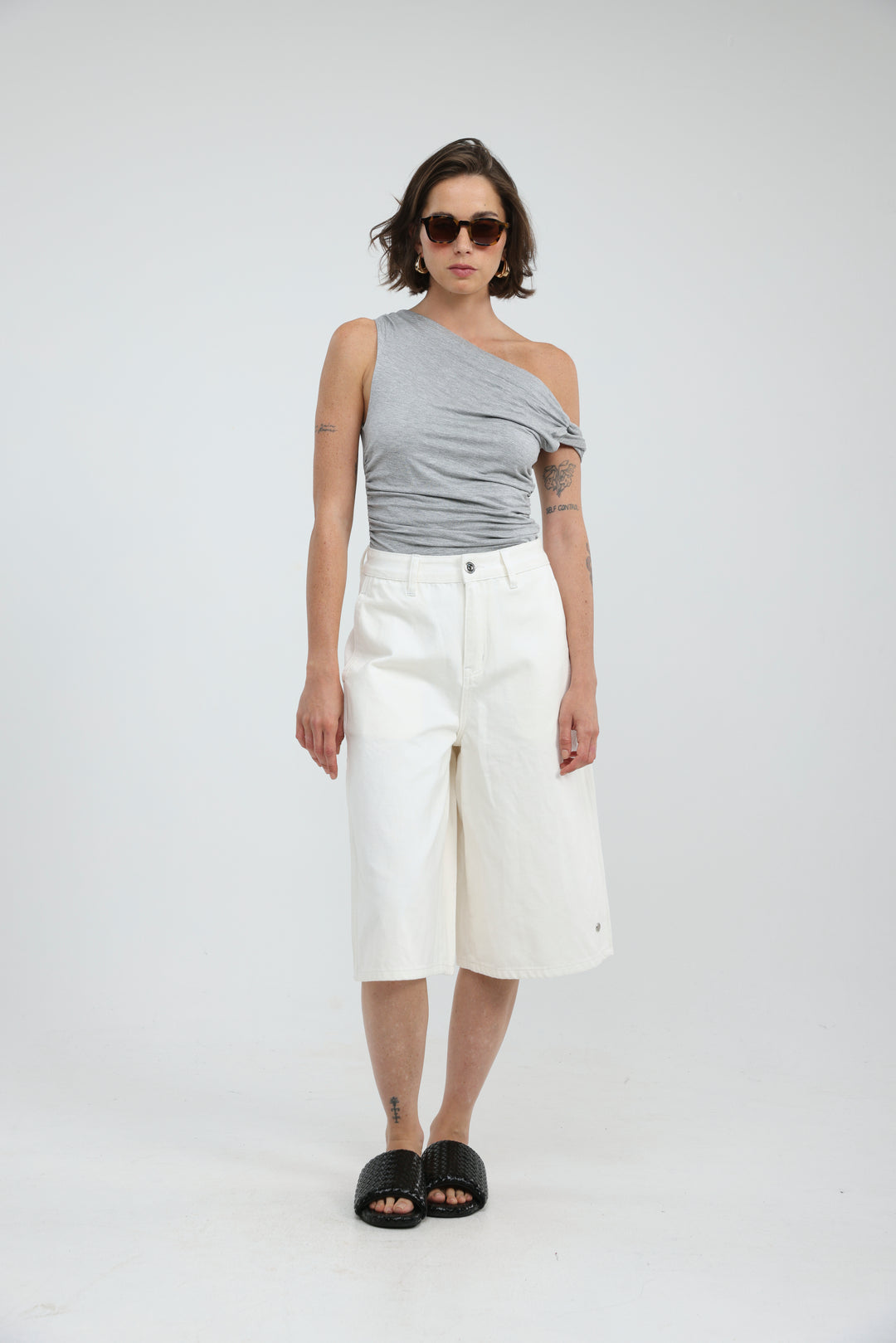 Star 801 White Bermuda Denim
