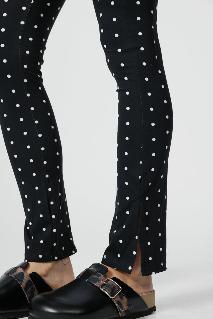Song Black Dots Leggings