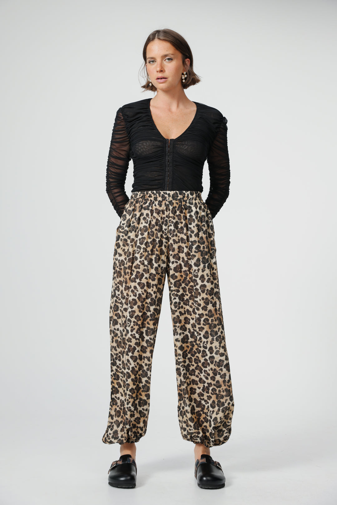 Aladdin Leopard Bottoms