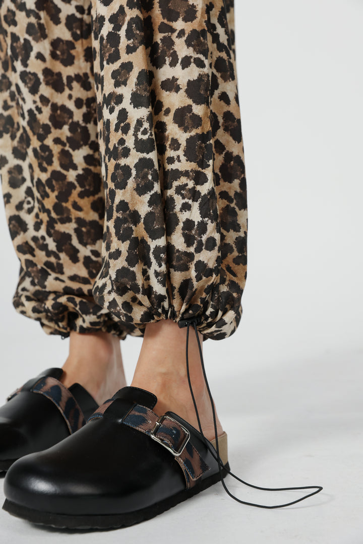 Aladdin Leopard Bottoms