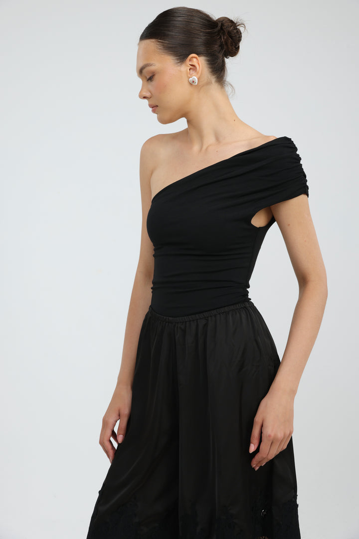 Everglow Black One Shoulder Top