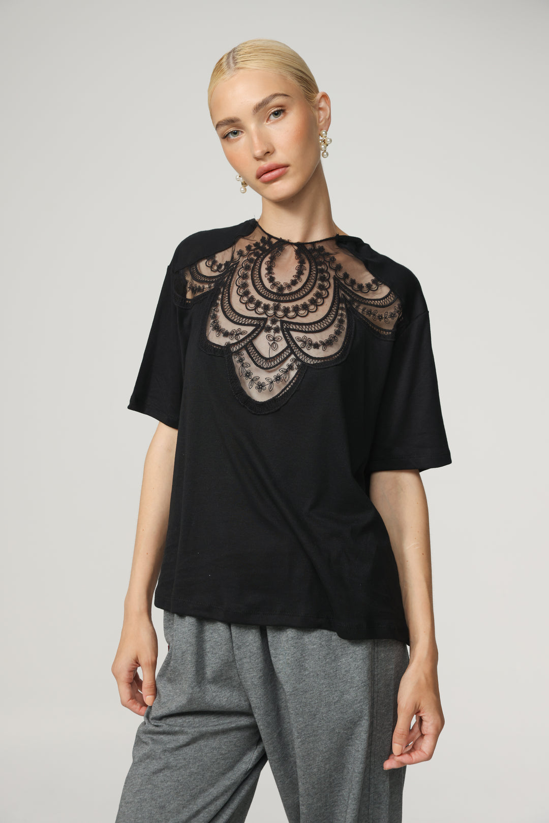 Libi Black T-Shirt