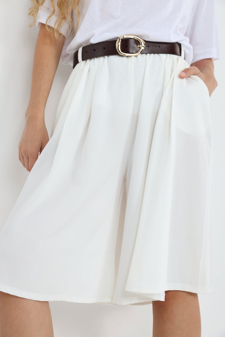 Fluid White Bermuda Bottoms