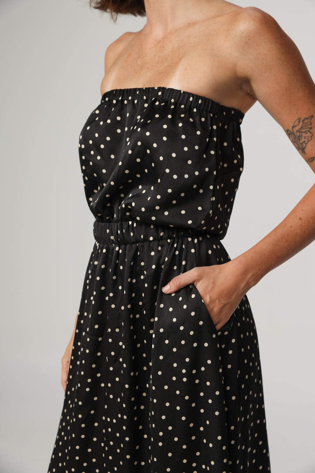 Her Dots Strapless Dress