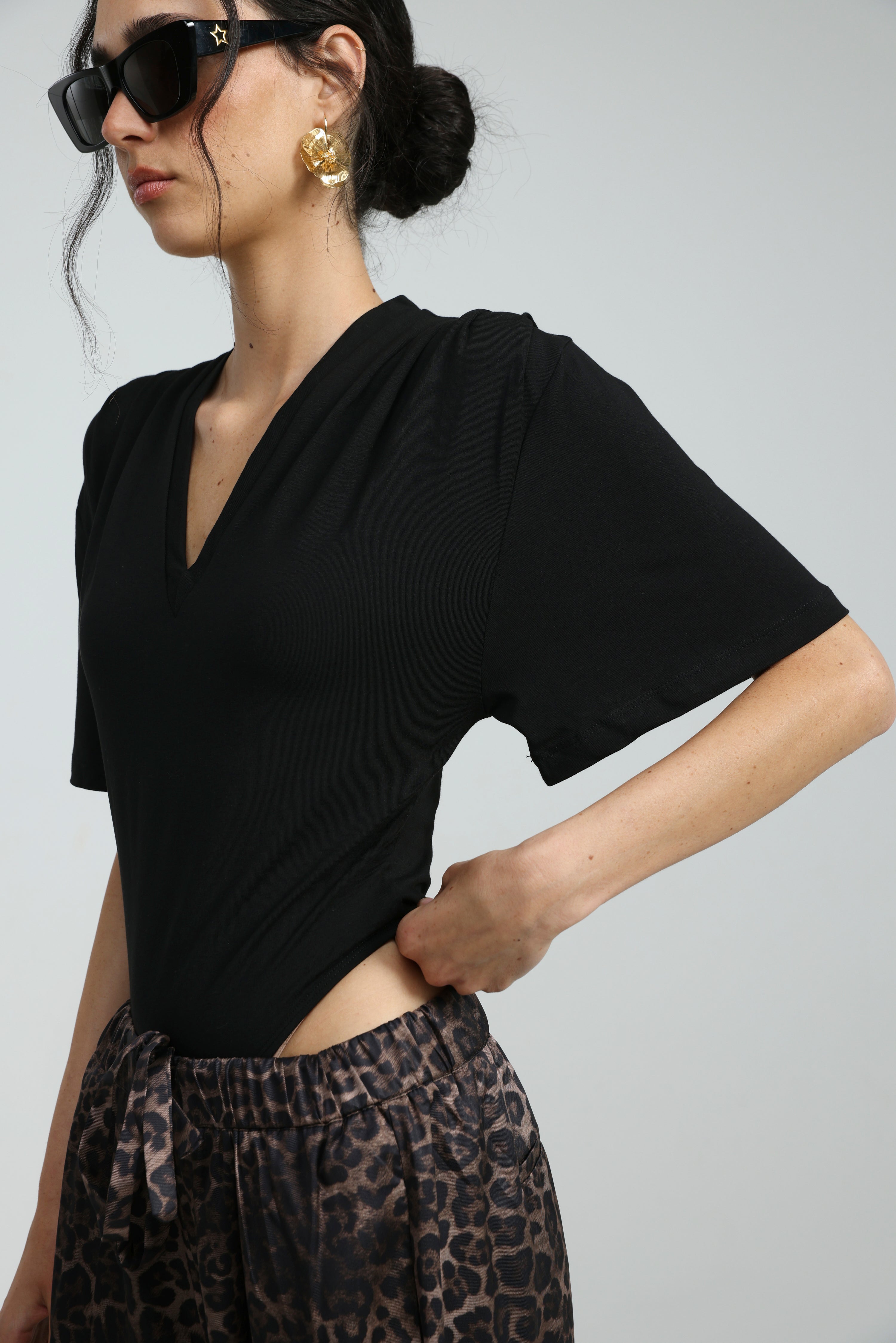 あ NEEDLES×TW Side Cut Rib Bodysuit TW by Tsugumi Wataru and NEEDLES Mark their Collaborative Debut