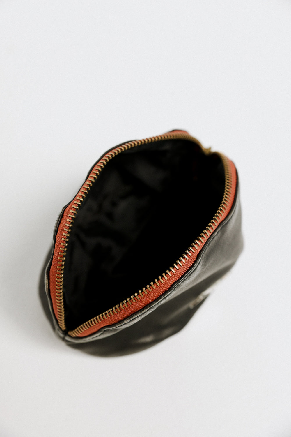 תיק איפור שחור 100% פוליאסטר Black Makeup Bag