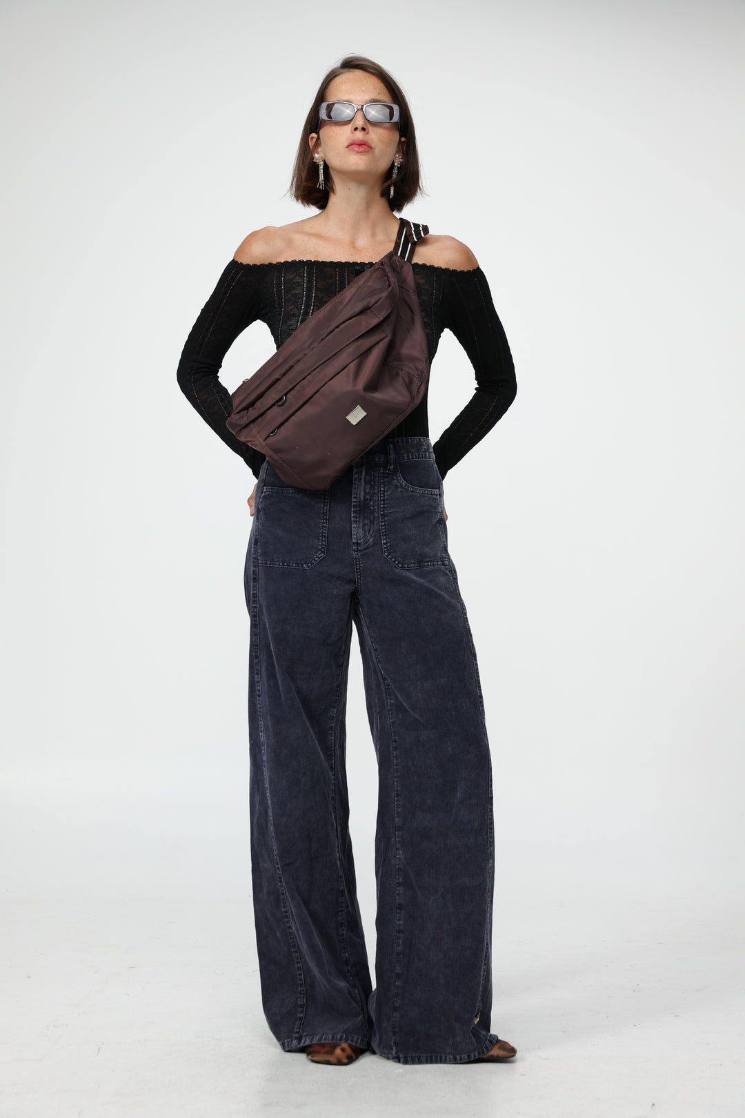 EE Huge Brown Belt Bag