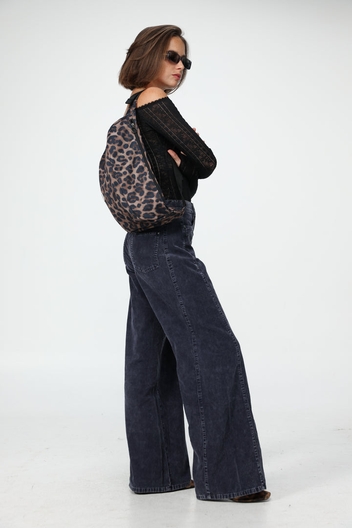 EE Huge Leopard Belt Bag