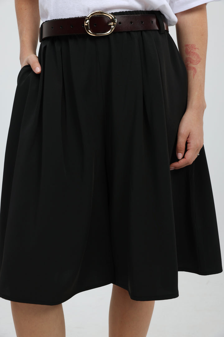 Fluid Black Bermuda Bottoms